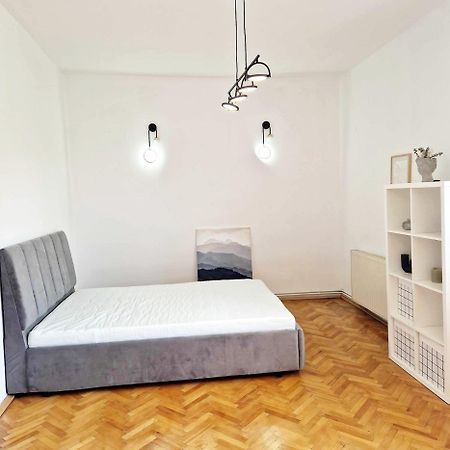 Olv Nomad Apartment Клуж-Напока Экстерьер фото